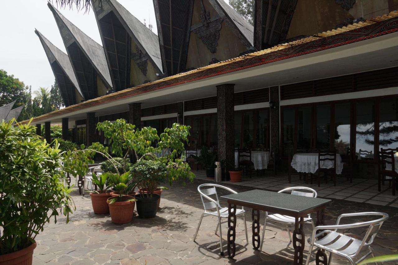 Toledo Inn Tuk Tuk Exterior photo